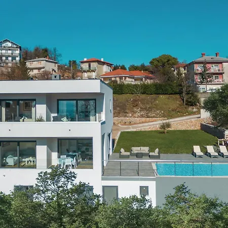 4 Bedroom Awesome In Holiday home